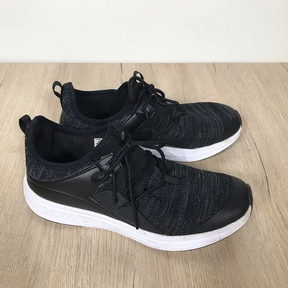 Zella | Shoes | Z By Zella Womens Breeze Lifestyle Knit  display picture 2